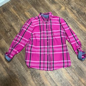 Pink Tommy Hilfiger women’s long sleeve shirt!
